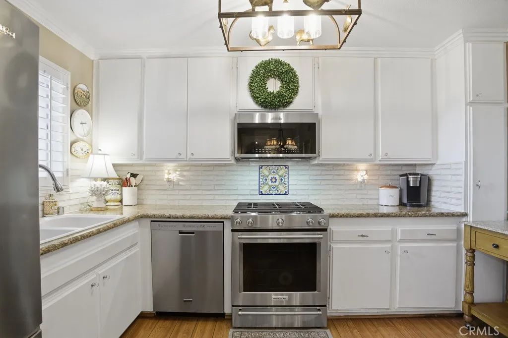 24485 Valle Del Oro 102, Newhall, CA 91321