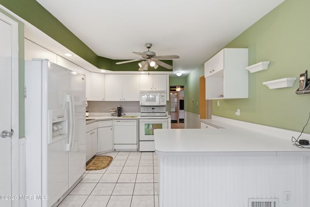 608 Huckleberry Lane, Toms River, NJ 08753