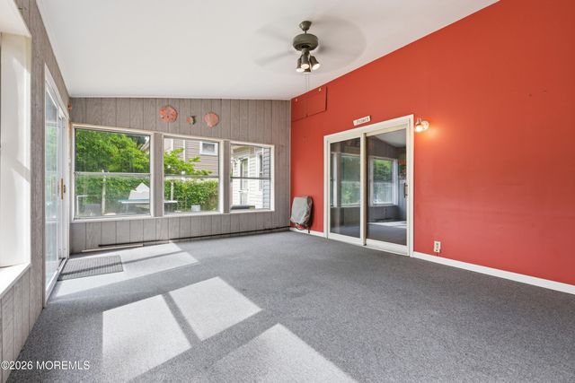 608 Huckleberry Lane, Toms River, NJ 08753