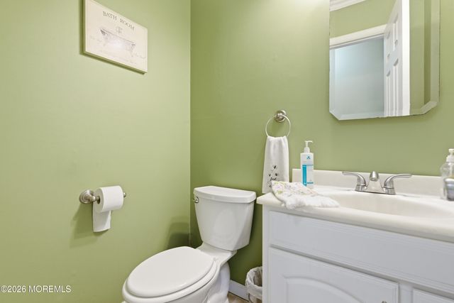 608 Huckleberry Lane, Toms River, NJ 08753