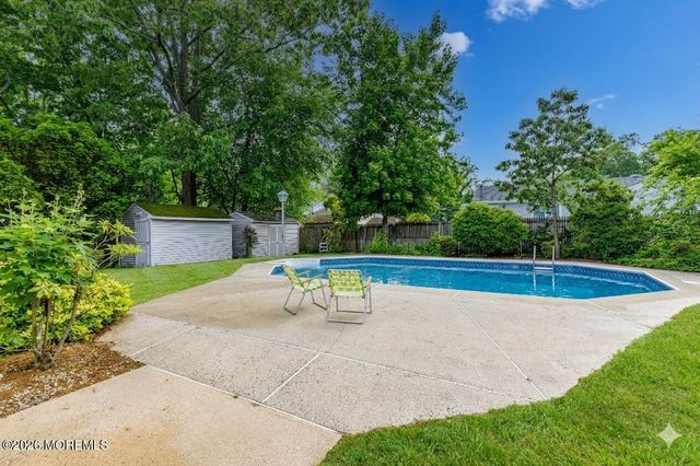 608 Huckleberry Lane, Toms River, NJ 08753