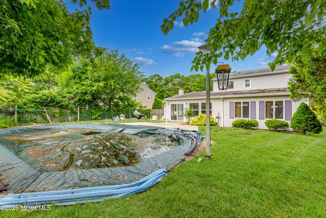 608 Huckleberry Lane, Toms River, NJ 08753