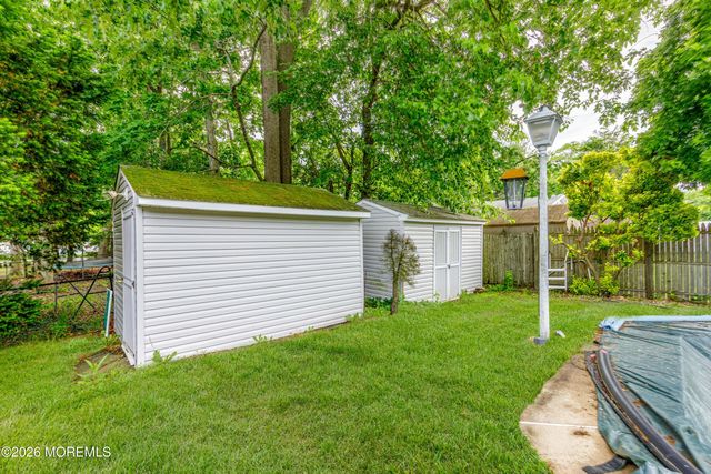 608 Huckleberry Lane, Toms River, NJ 08753
