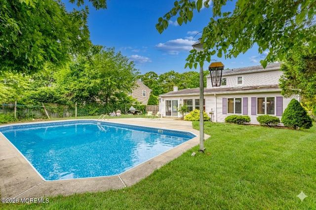 608 Huckleberry Lane, Toms River, NJ 08753