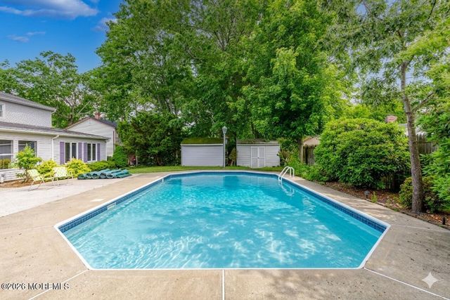 608 Huckleberry Lane, Toms River, NJ 08753
