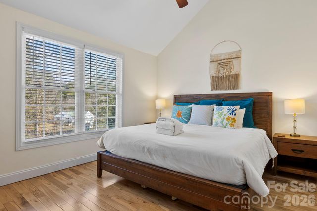 342 Old Haw Creek Road, Asheville, NC 28805