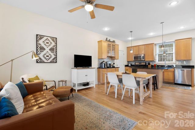 342 Old Haw Creek Road, Asheville, NC 28805