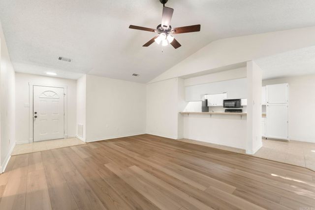 3002 Forest Drive, Bryant, AR 72022