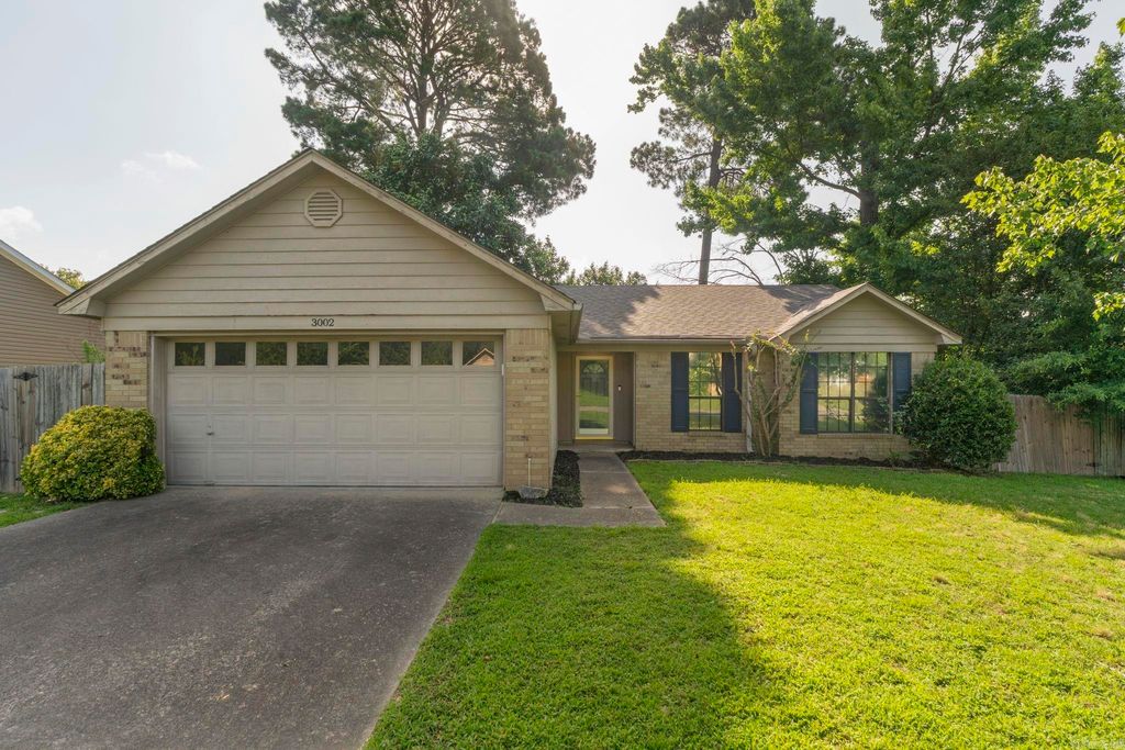 3002 Forest Drive, Bryant, AR 72022