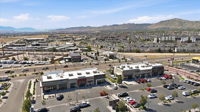 11253 S HOLLY SPRINGS DR, South Jordan, UT 84009