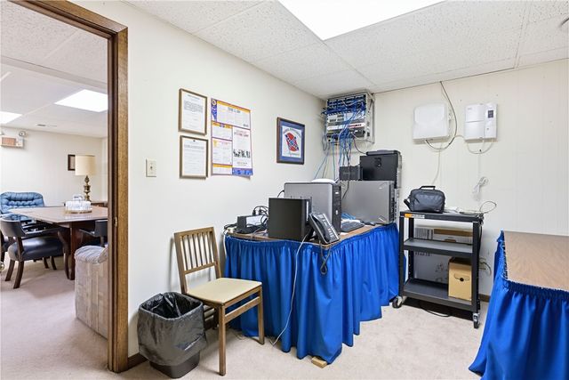 2006-2007 Kinvara Dr, Ross Twp, PA 15237