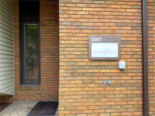 2006-2007 Kinvara Dr, Ross Twp, PA 15237