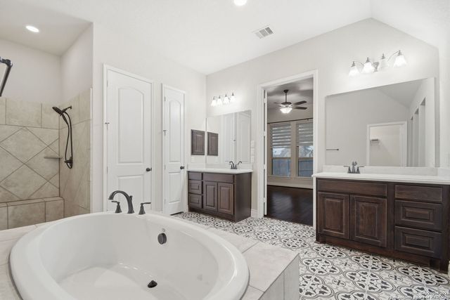 436 Sweetleaf, New Braunfels, TX 78132