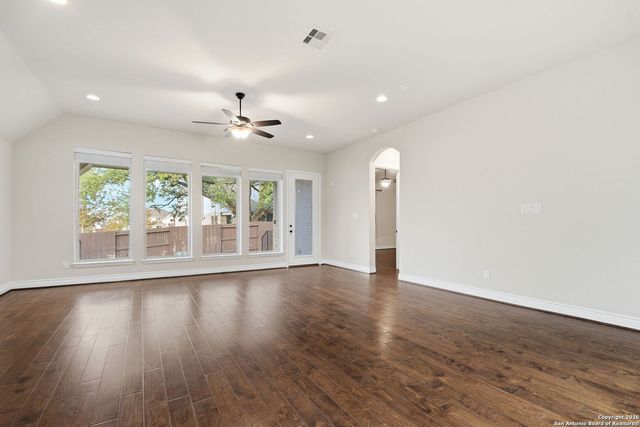 436 Sweetleaf, New Braunfels, TX 78132