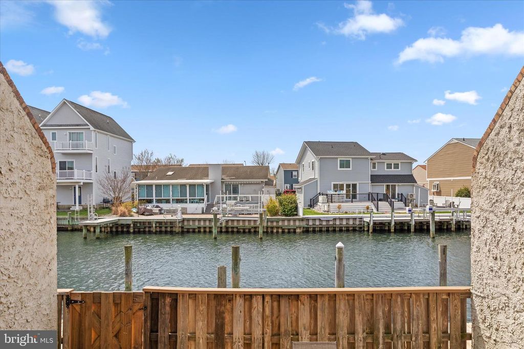 Image 27 of property listing at 105 120TH ST #168, Ocean City, MD 21842