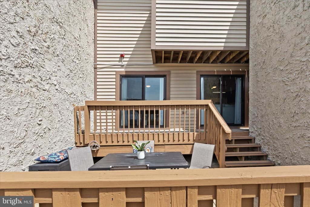 Image 3 of property listing at 105 120TH ST #168, Ocean City, MD 21842