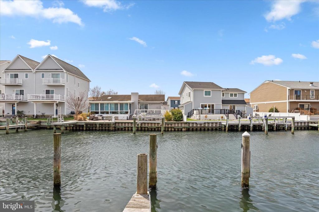 Image 30 of property listing at 105 120TH ST #168, Ocean City, MD 21842