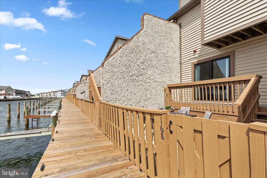 Image 32 of property listing at 105 120TH ST #168, Ocean City, MD 21842
