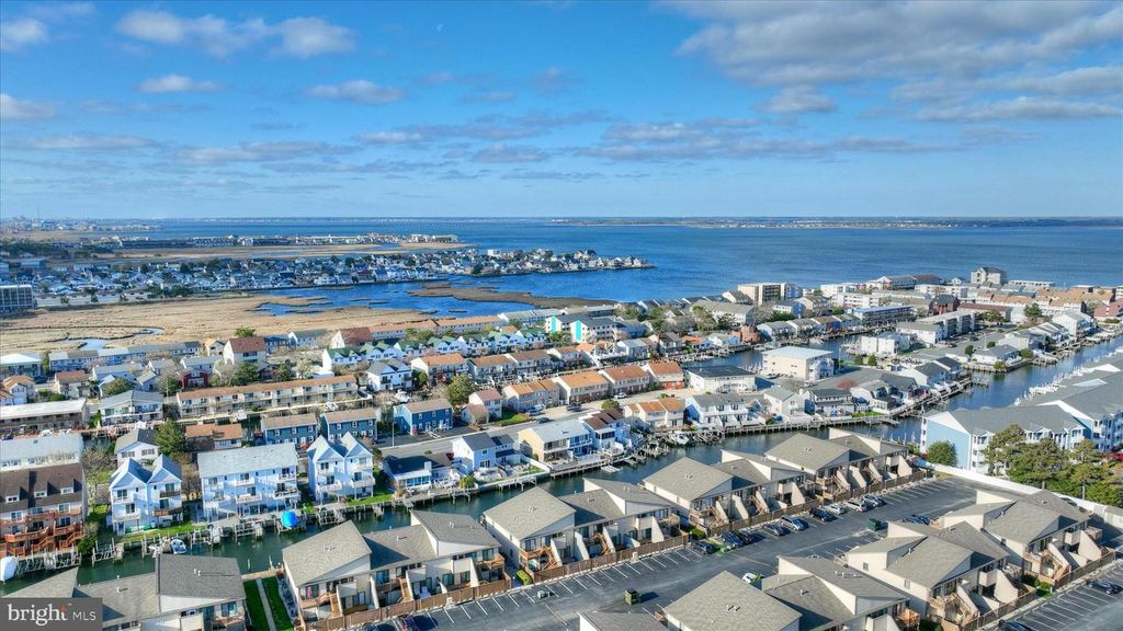 Image 40 of property listing at 105 120TH ST #168, Ocean City, MD 21842