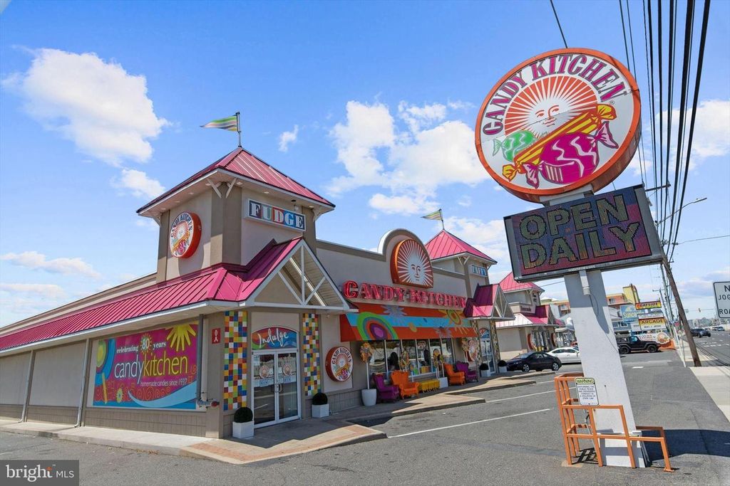 Image 45 of property listing at 105 120TH ST #168, Ocean City, MD 21842