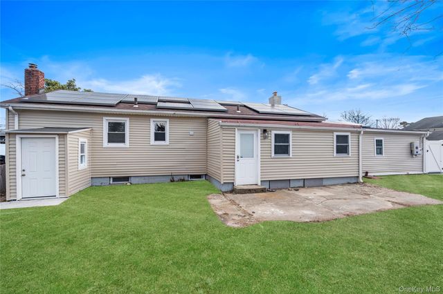 10 S 30th Street, Wyandanch, NY 11798