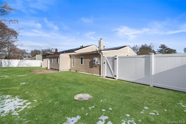 10 S 30th Street, Wyandanch, NY 11798