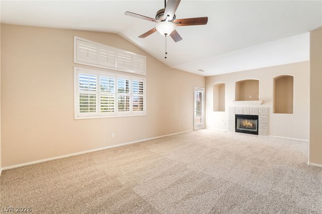 10183 Whispy Willow Way, Las Vegas, NV 89135