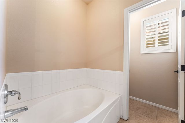 10183 Whispy Willow Way, Las Vegas, NV 89135