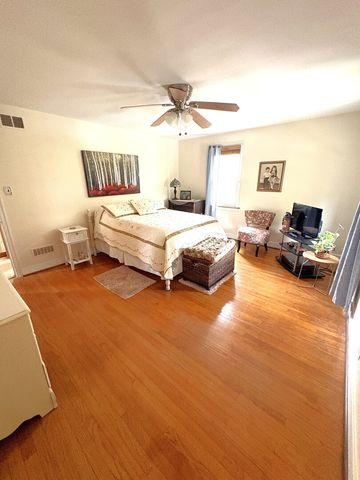 3620 Wenonah Avenue, Berwyn, IL 60402