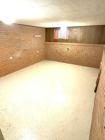3620 Wenonah Avenue, Berwyn, IL 60402