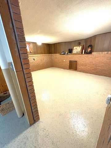 3620 Wenonah Avenue, Berwyn, IL 60402