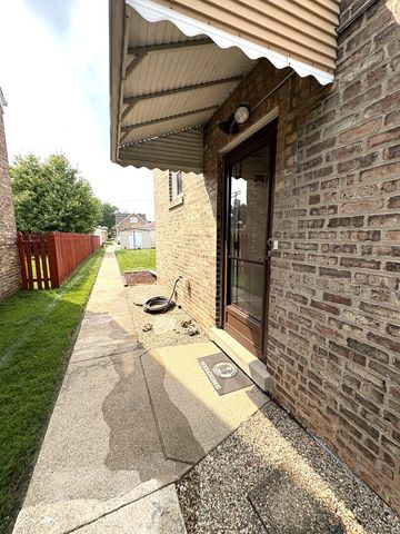 3620 Wenonah Avenue, Berwyn, IL 60402