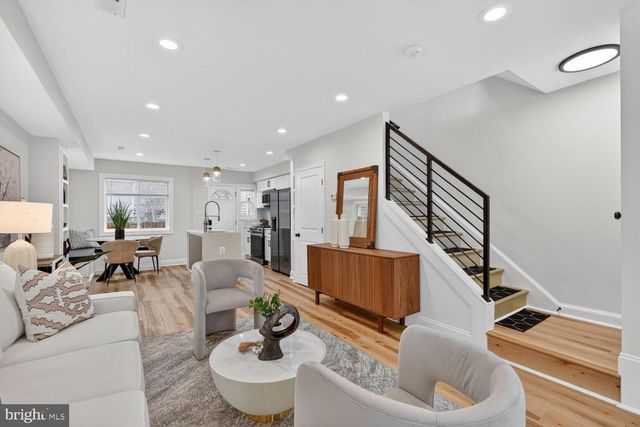 615 KENSINGTON PL NE, Washington, DC 20011