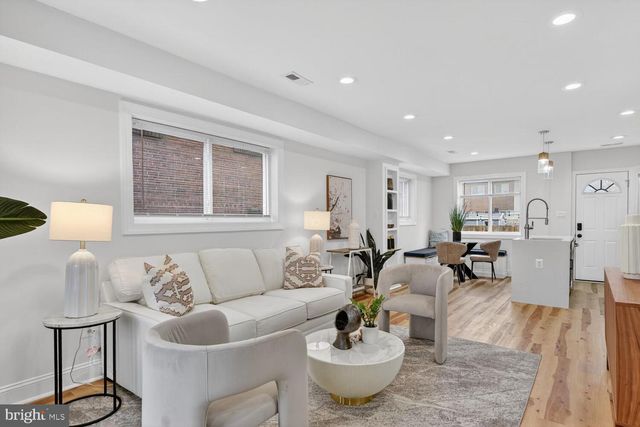 615 KENSINGTON PL NE, Washington, DC 20011