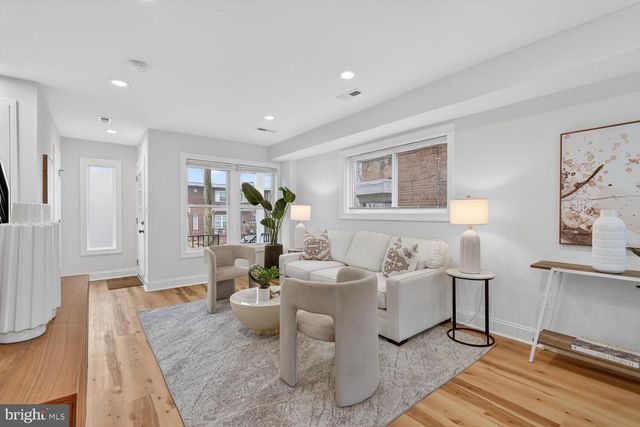 615 KENSINGTON PL NE, Washington, DC 20011