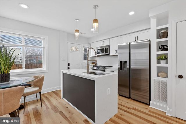 615 KENSINGTON PL NE, Washington, DC 20011