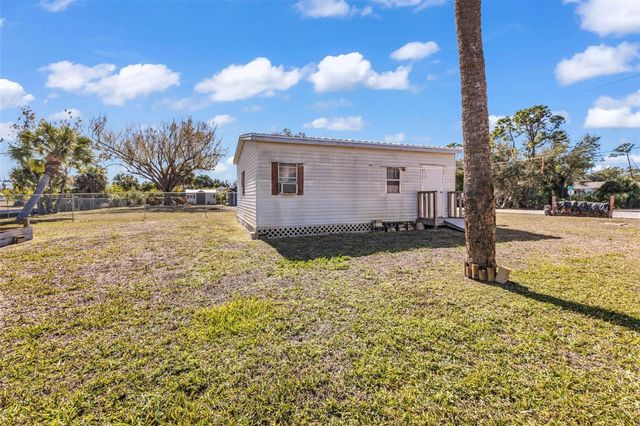 2442 COMO STREET, Port Charlotte, FL 33948