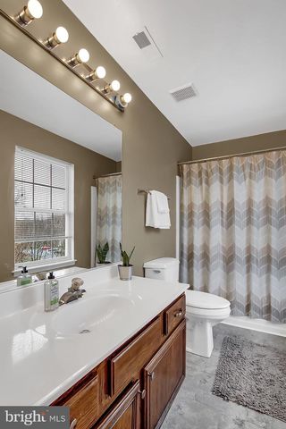 8700 JARWOOD RD, Baltimore, MD 21237