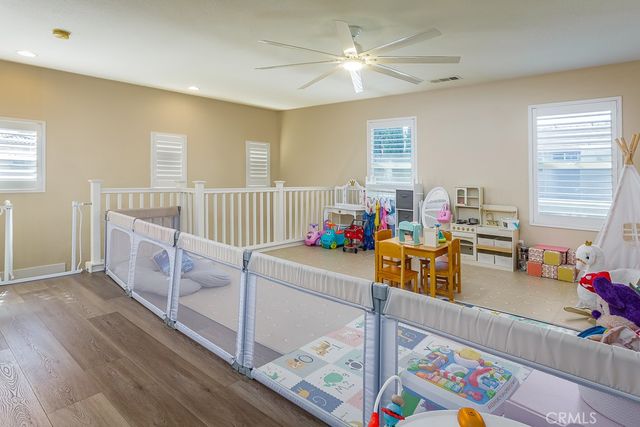 2060 W Avenue K6, Lancaster, CA 93536