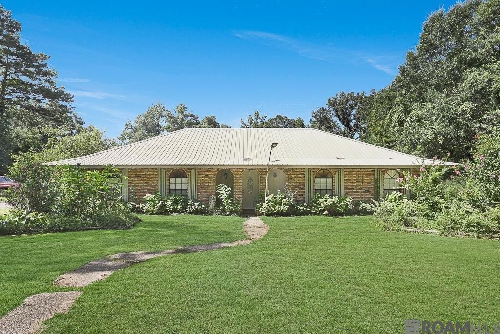10668 Aberdeen Acres Rd, Denham Springs, LA 70726