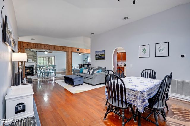 12684 ASH HARBOR Drive, Jacksonville, FL 32224