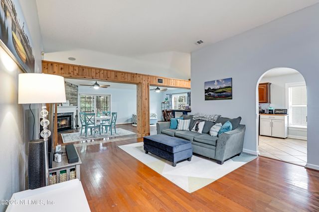 12684 ASH HARBOR Drive, Jacksonville, FL 32224