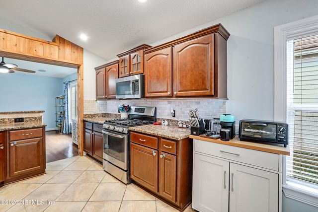 12684 ASH HARBOR Drive, Jacksonville, FL 32224