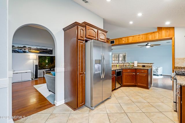 12684 ASH HARBOR Drive, Jacksonville, FL 32224