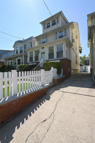 12142 6th Avenue, College Point, NY 11356
