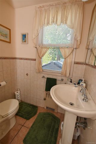 12142 6th Avenue, College Point, NY 11356