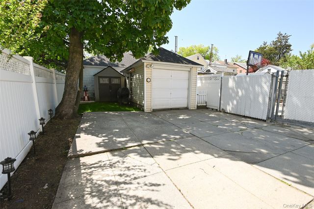 12142 6th Avenue, College Point, NY 11356