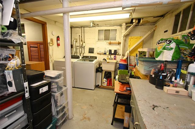 12142 6th Avenue, College Point, NY 11356