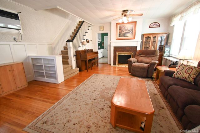 12142 6th Avenue, College Point, NY 11356