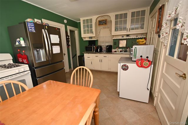 12142 6th Avenue, College Point, NY 11356